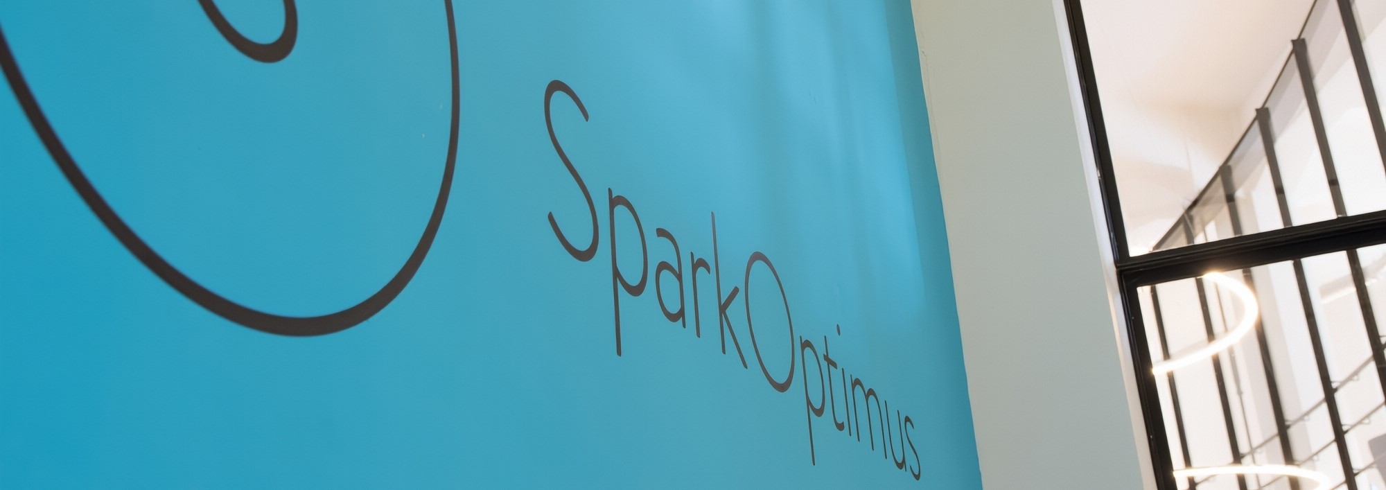 SparkOptimus wint voor de 7e keer de Emerce100