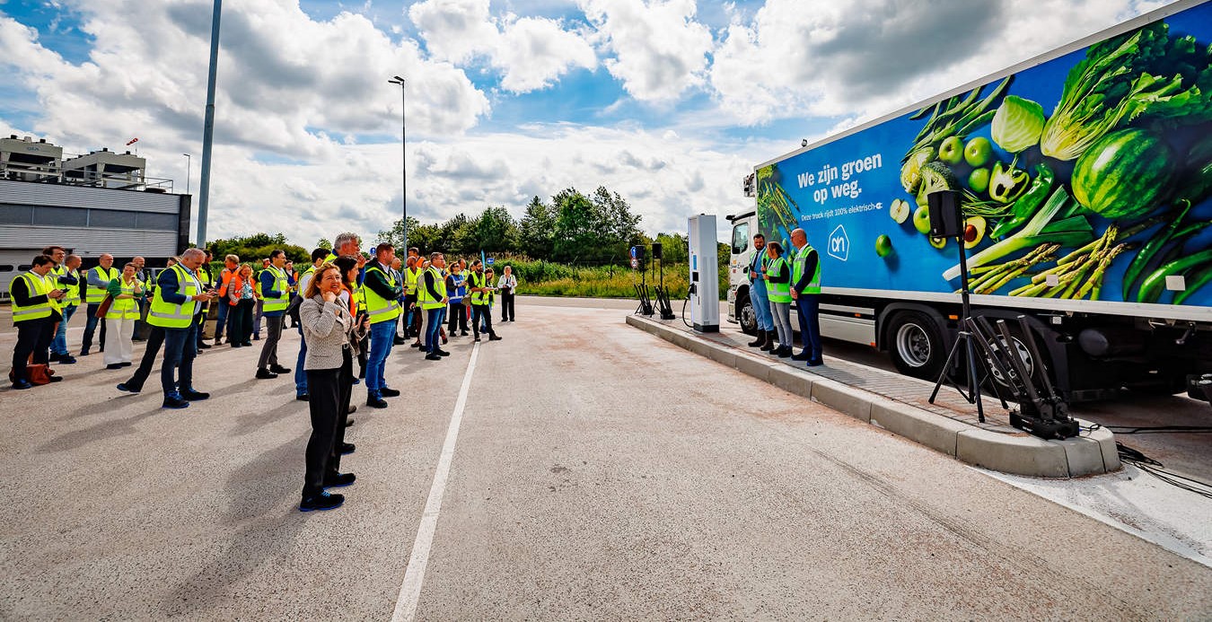 Albert Heijn in 2030 volledig emissievrije belevering van klanten en winkels