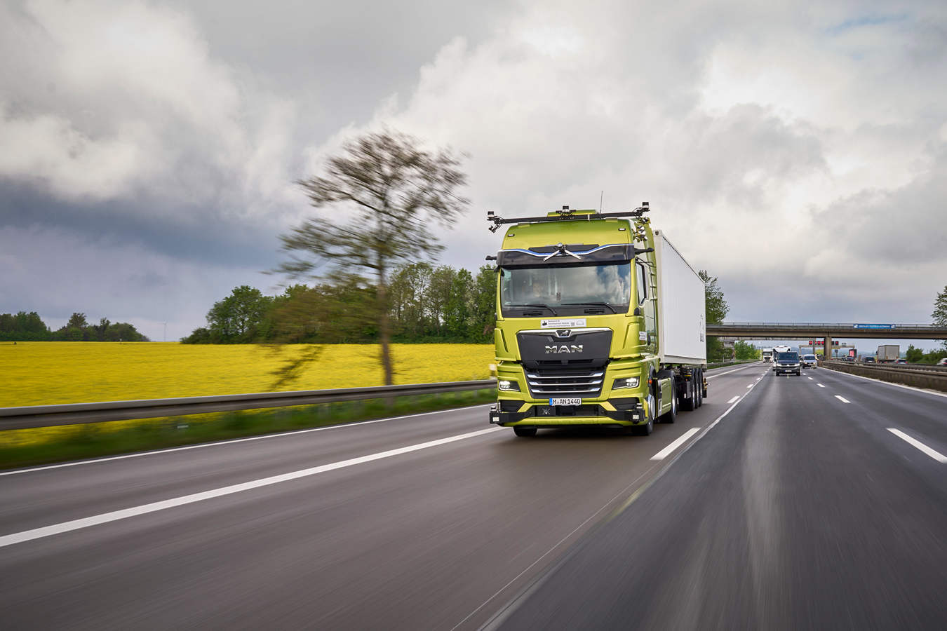 MAN stuurt eerste autonome truck de snelweg op