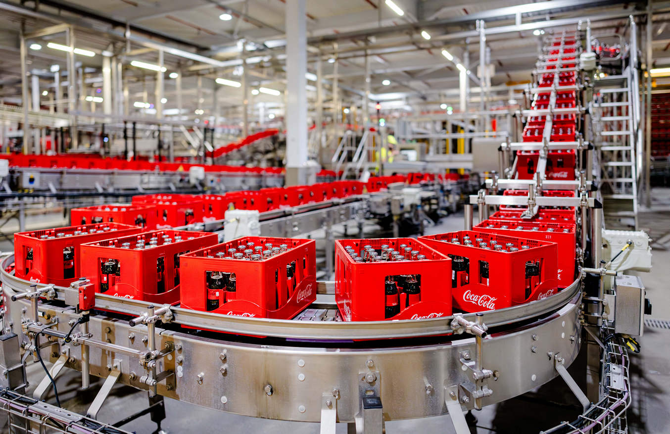 Iconische rode kratten in Nederland nu gemaakt van 97% gerecycled plastic