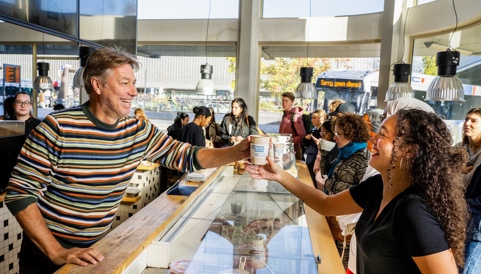 15.000 koffiebekers roepen op tot stamceldonatie
