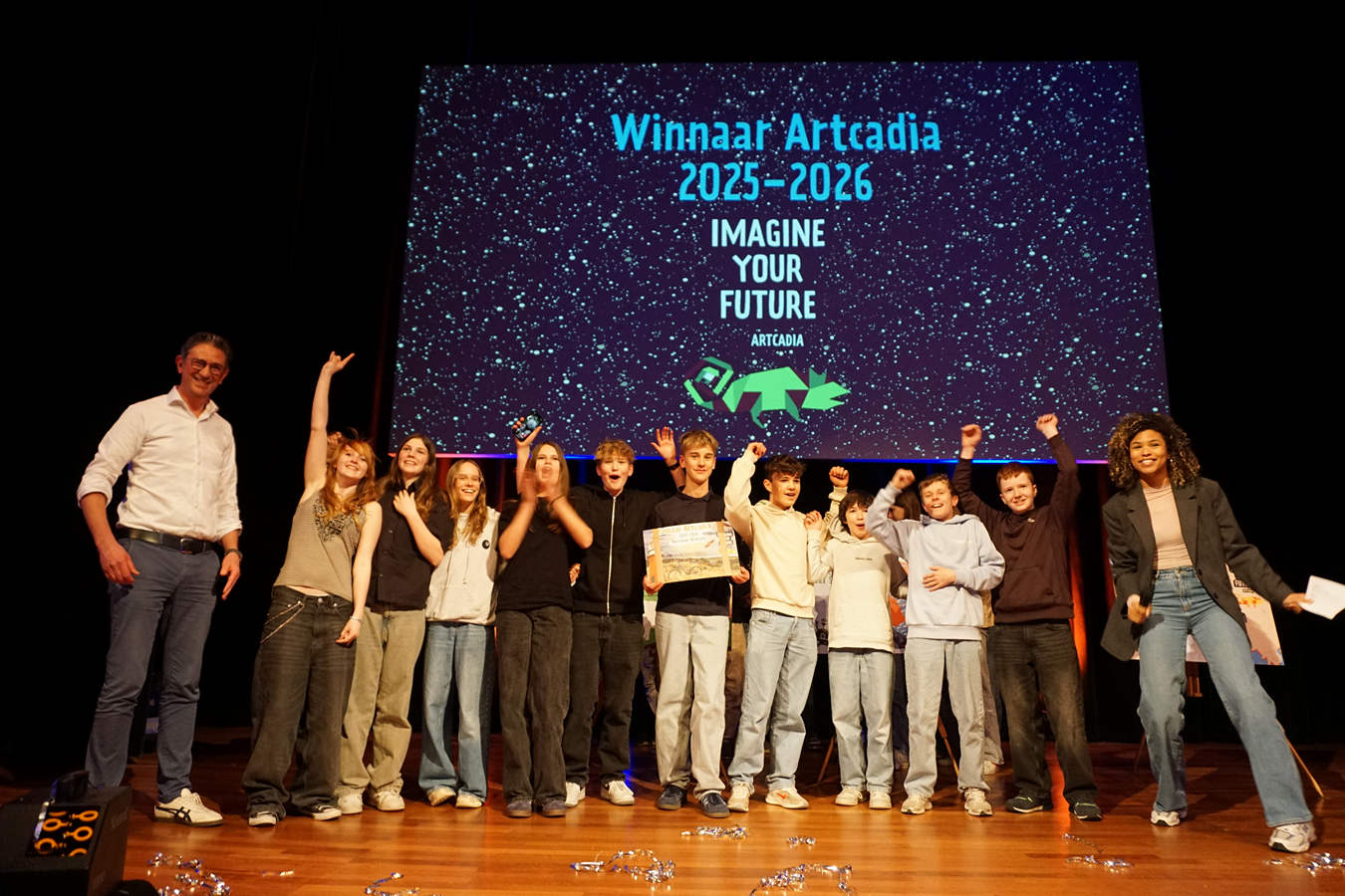 Middenschool Geraardsbergen wint techniekwedstrijd Artcadia