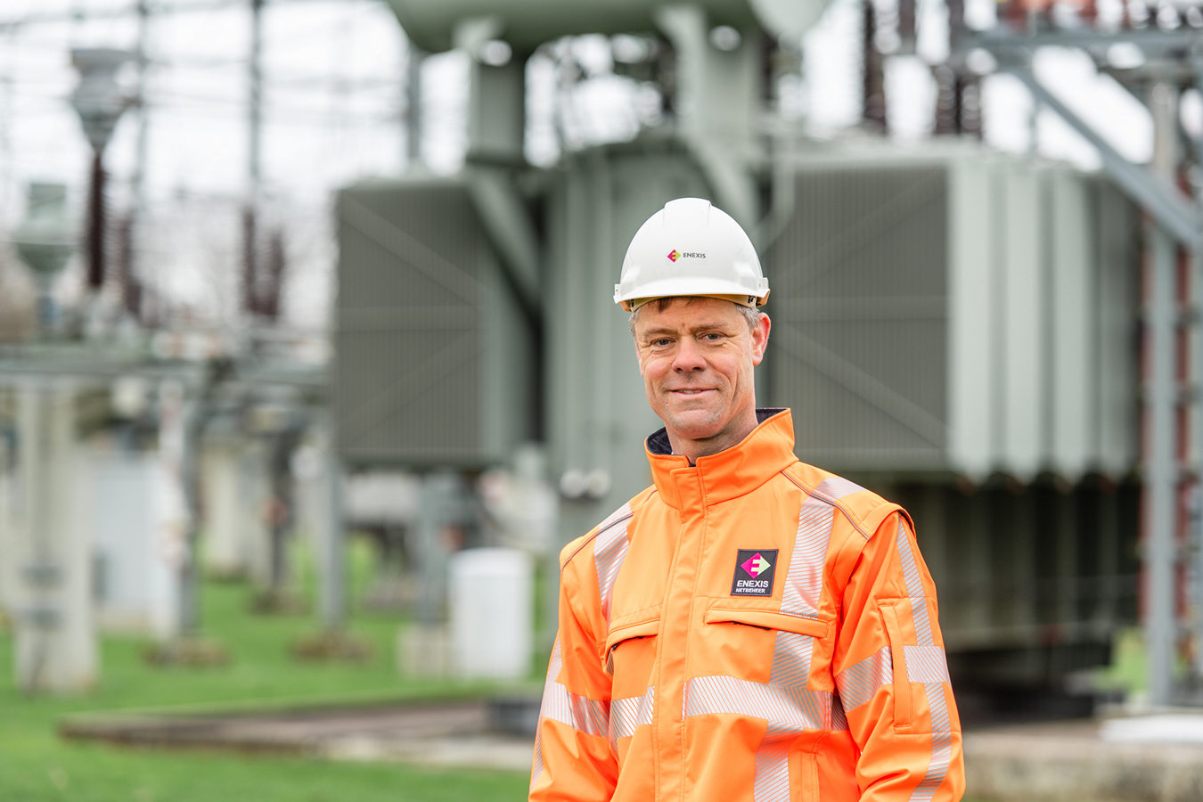 Siemens en Enexis versnellen uitbreiding elektriciteitsnet met 800 gestandaardiseerde verdeelstations