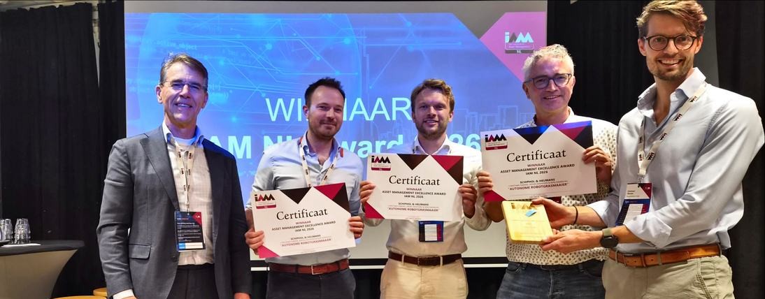 Heijmans en Schiphol winnen IAM Award 2026 met autonoom maaien