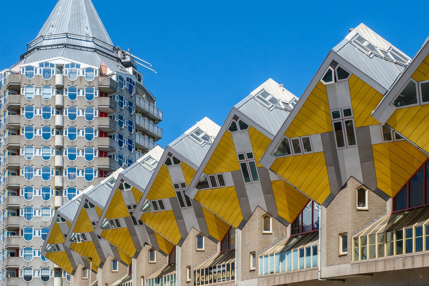 Pleijsier rondt renovatie Stayokay Rotterdam in iconische Kubuswoningen af
